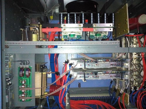 溫州高頻直縫焊管機組加工廠,300千瓦固態(tài)高頻焊管機制造